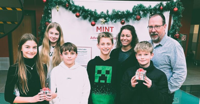 news_MINT-Adventskalender2025_ (0)